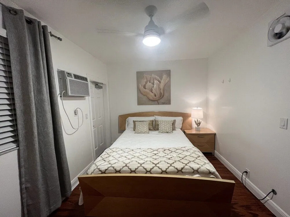 The Pearl Beachside Apartments on Hollywood Beach