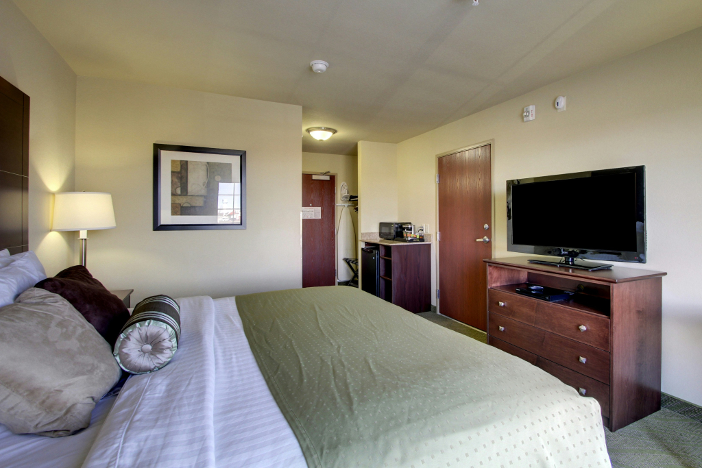 Cobblestone Hotel - Wayne