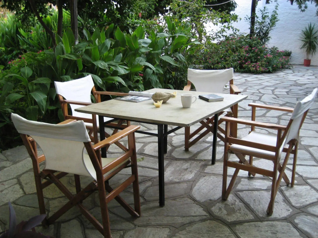 Mirto Apartments