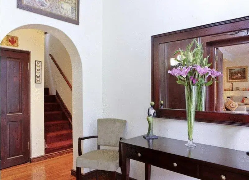 The Oak and Vine Luxury Guest House