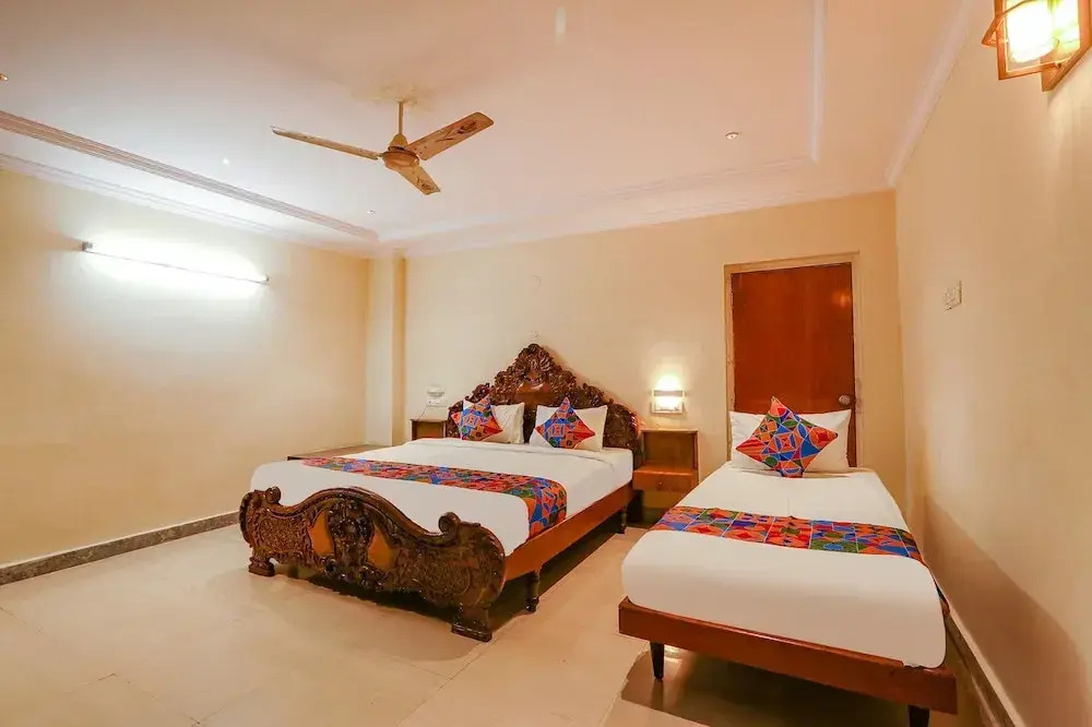 Maruthi Residency