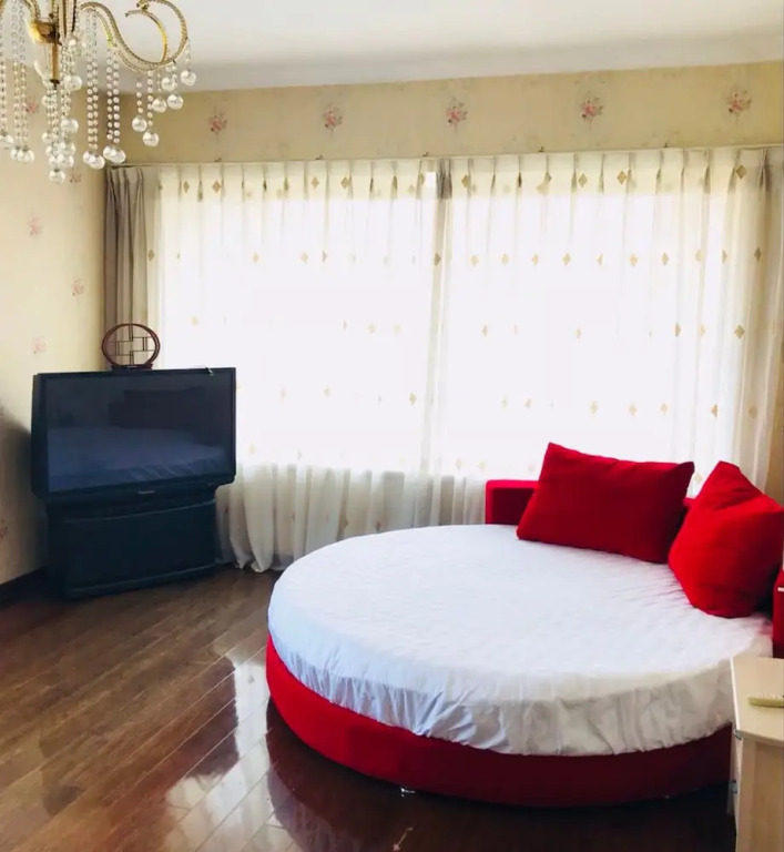 Barrow Villa