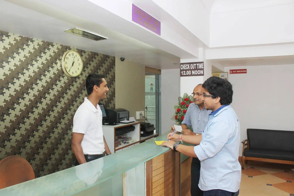 10765 Hotel Tanish