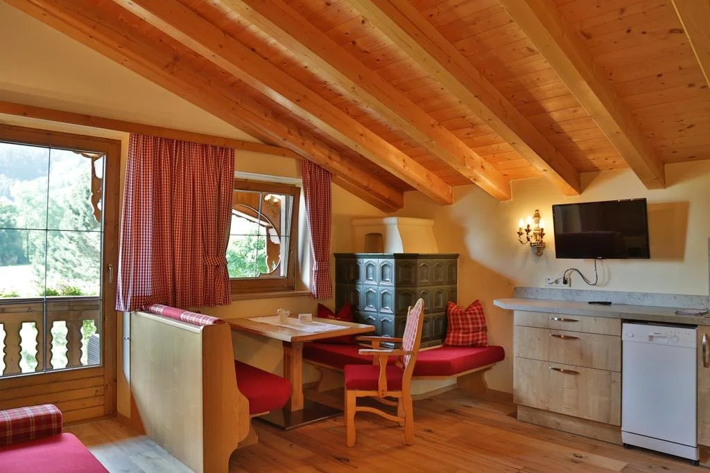 Appartement Frühstückspension Landhaus Karwendel