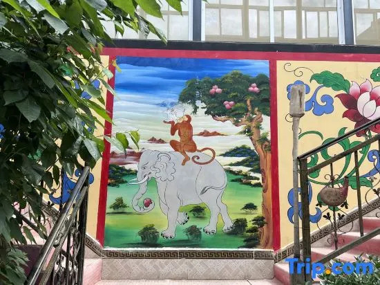 Shangri-La Zangjia Garden Inn