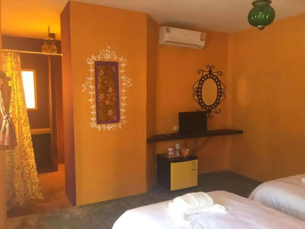Moroc Home Resort Koh Sichang