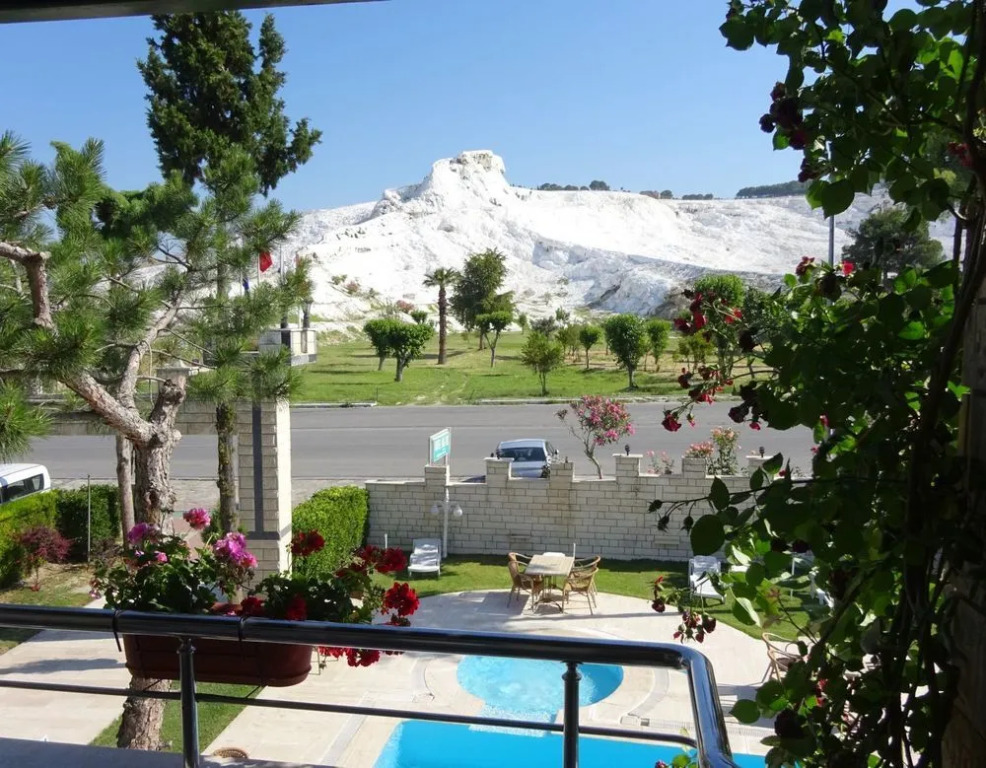 Hotel HAL-TUR