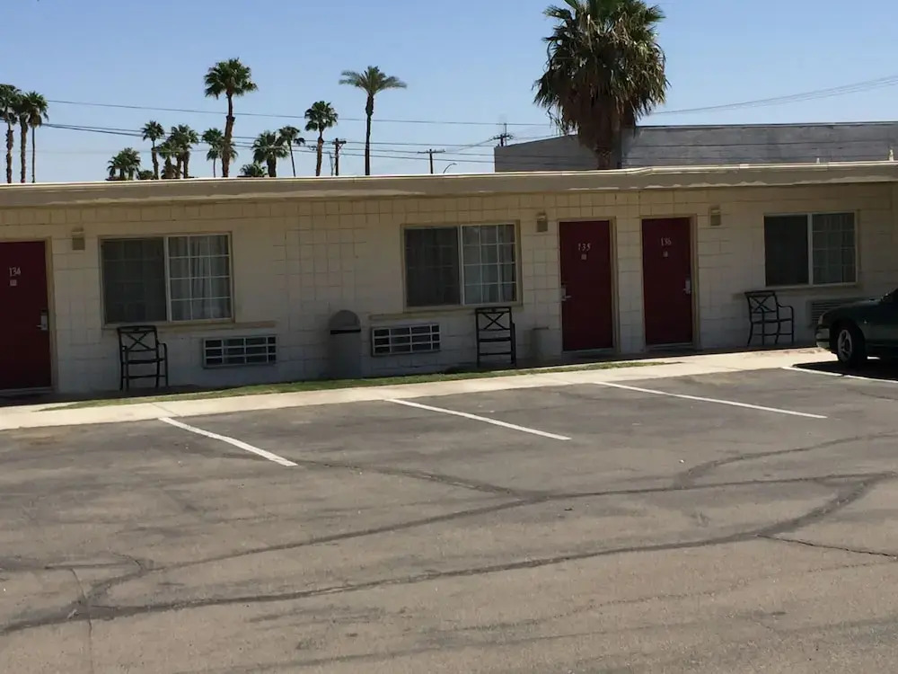 Western Sands Motel