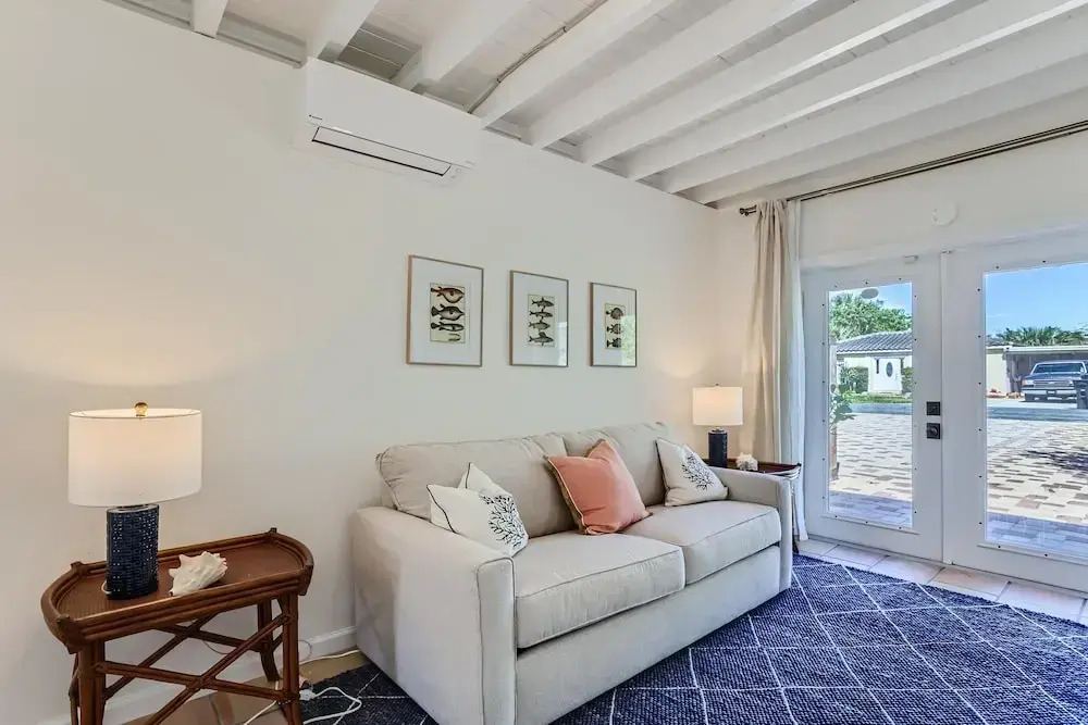 The Glenn House Vacation Home - New