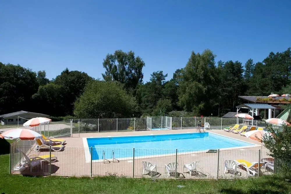 VVF Club Essentiel Les Gorges De Haute Dordogne Neuvic Le Lac