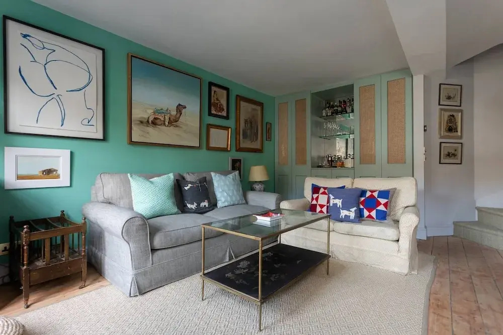 Royal Crescent Mews by Onefinestay