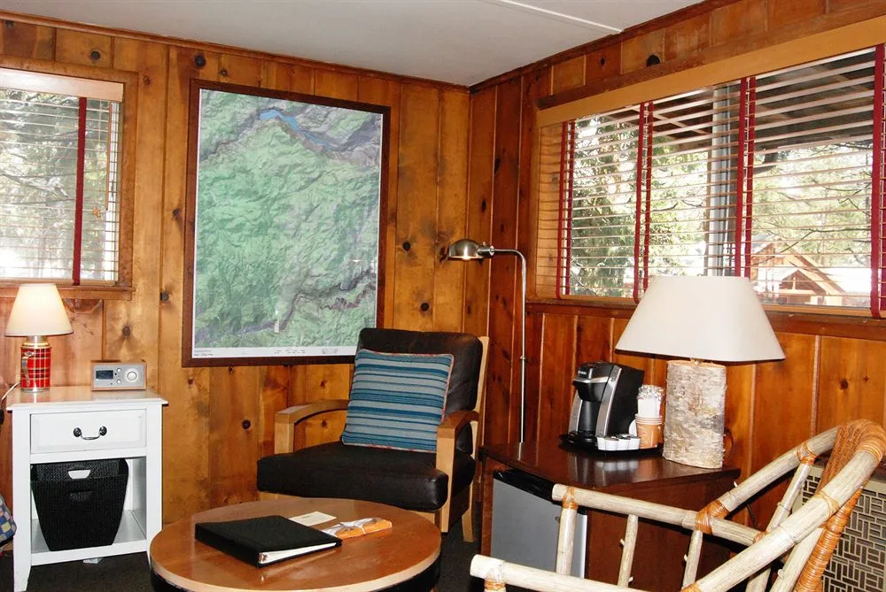 Evergreen Lodge at Yosemite