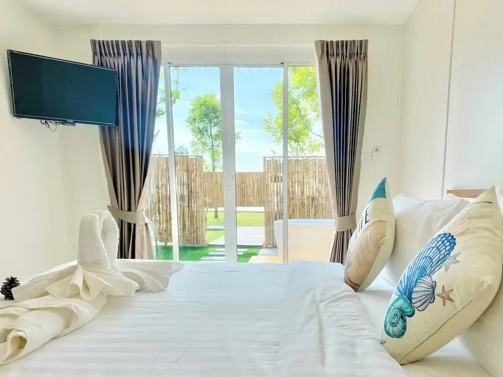 Charome Resort
