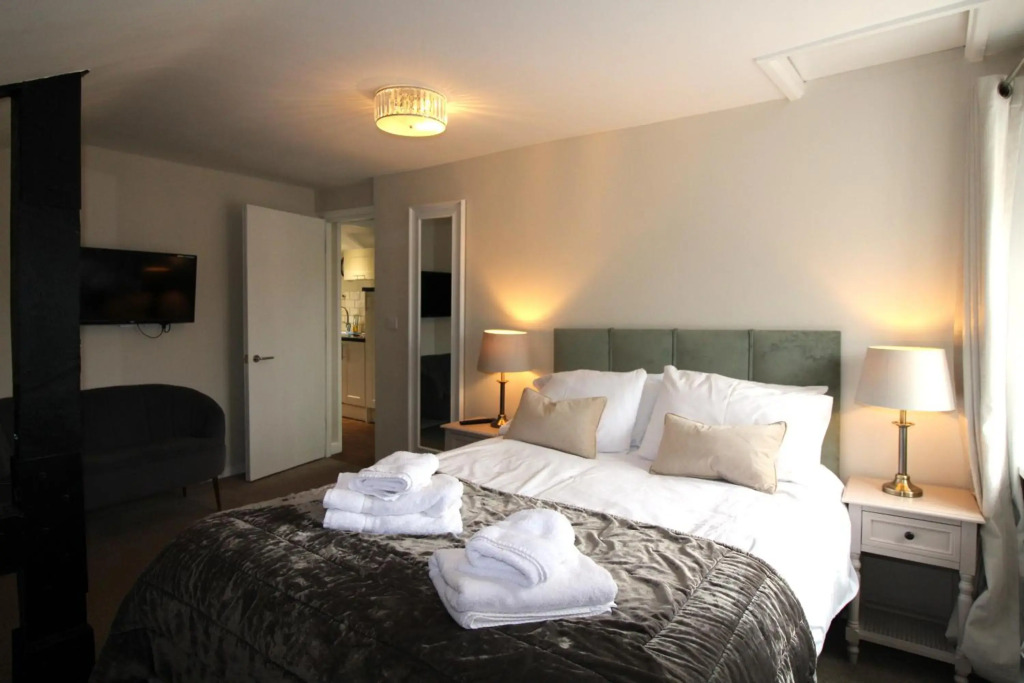 Sterling House @ Short Stays
