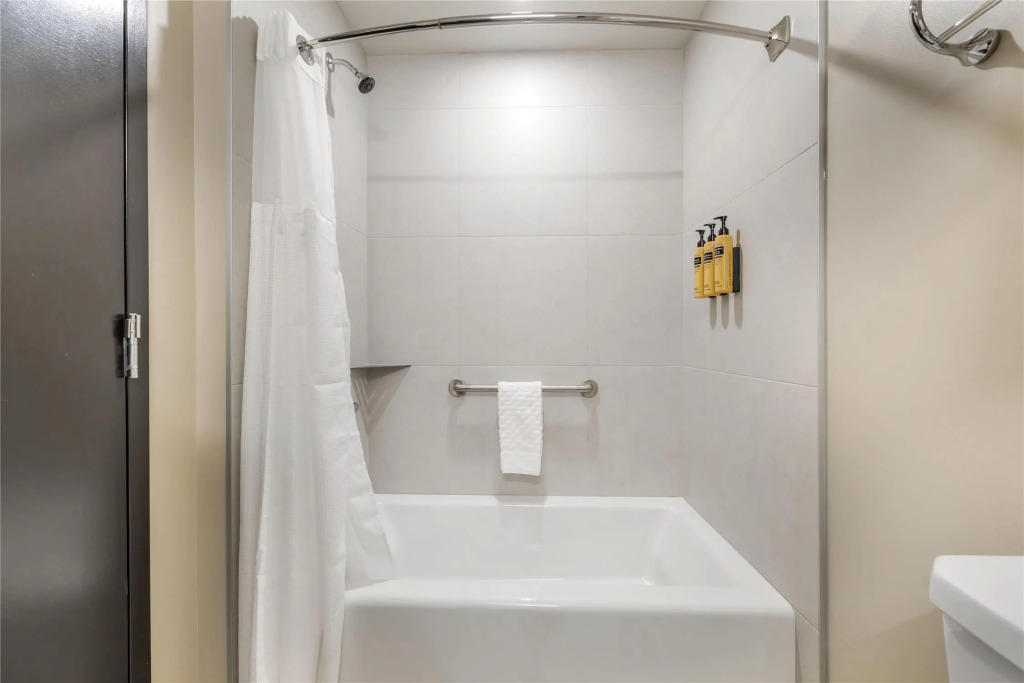 Best Western Plus Neepawa Hotel