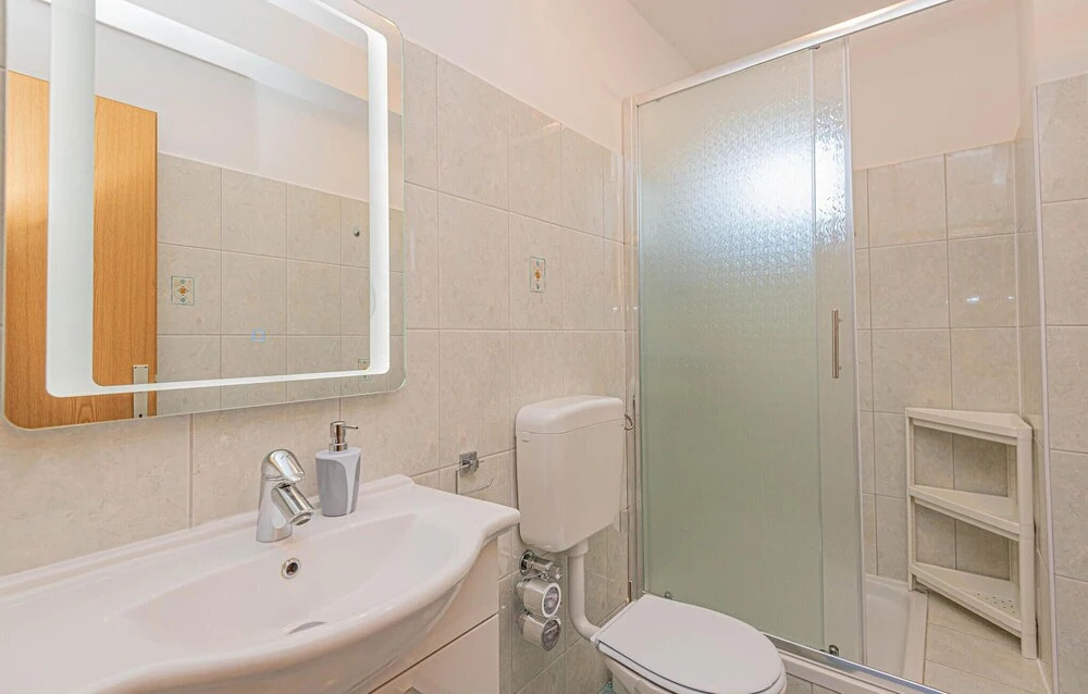 Stunning Apartment in Sibenik With Wifi and 1 Bedrooms