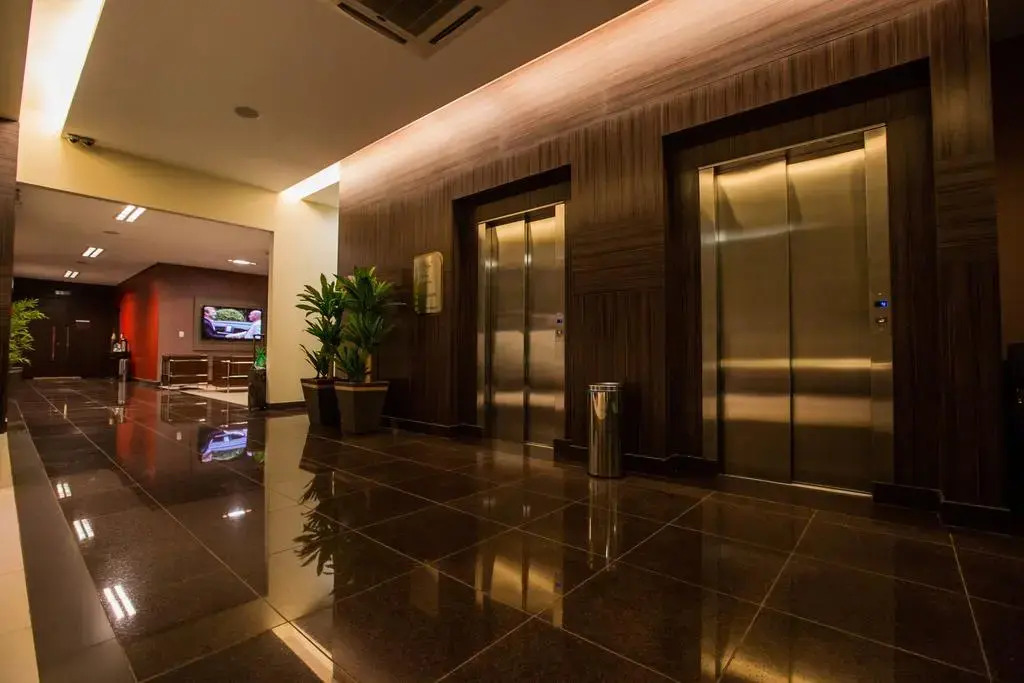 Golden Plaza Hotel by Easy Class