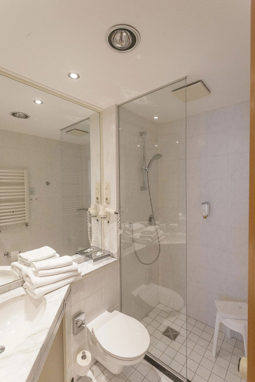 SEETELHOTEL Pommerscher Hof das Wellnesshotel im Herzen der Kaiserbäder mit direktem Zugang zur Wellnessoase Shehrazade