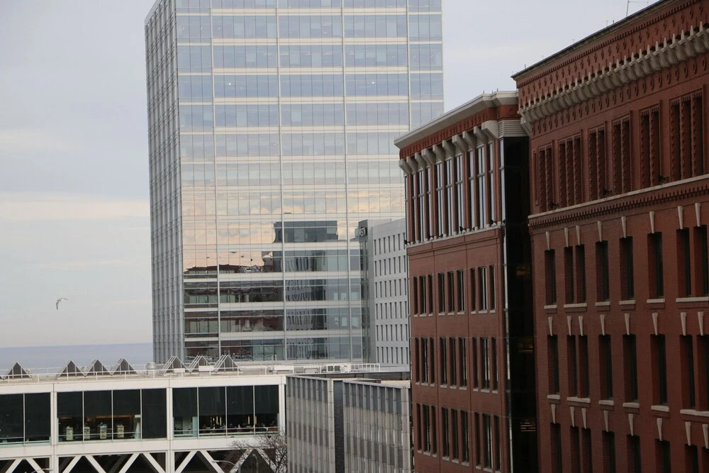 Downtown Penthouse with Free Parking