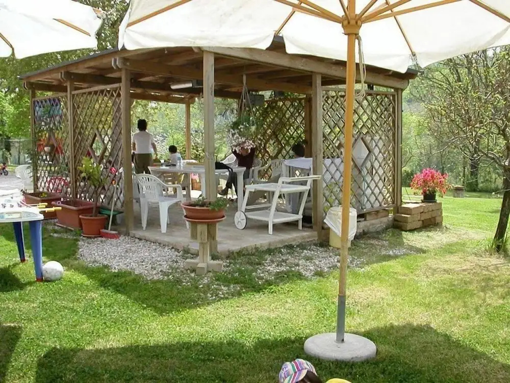 Casa il Girasole con piscina nelle Marche