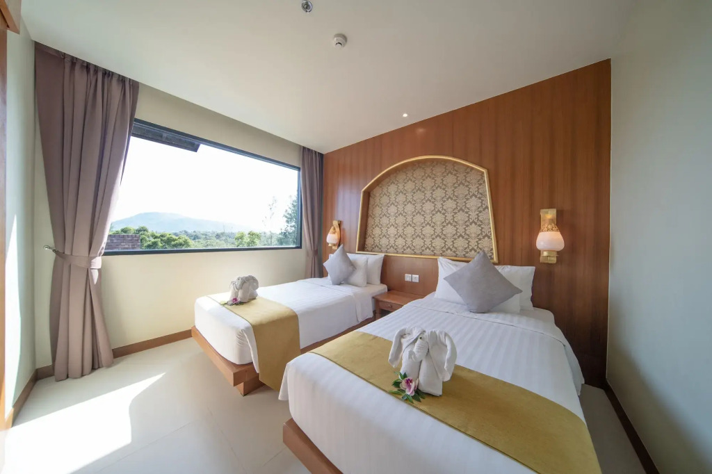 Maikhao Palm Beach Resort - SHA Plus