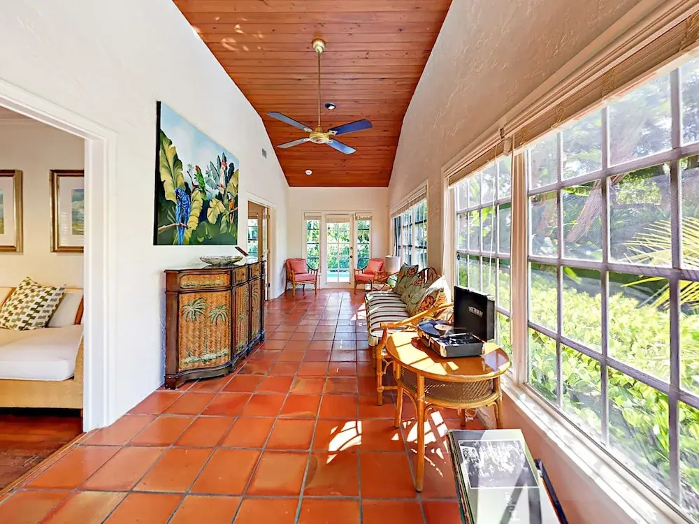 El Cid Tropical Getaway Home 4 Bedrooms 4 Bathrooms Home