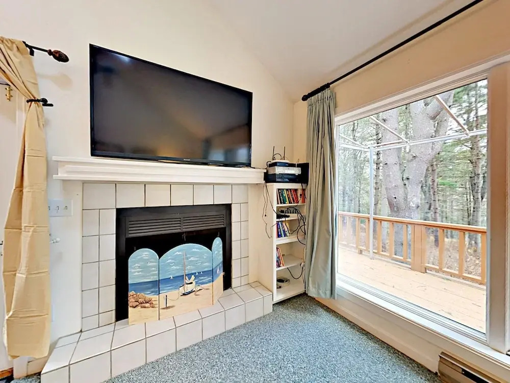 14 Maddocks Rd Condo 4 Bedrooms 3.5 Bathrooms Condo