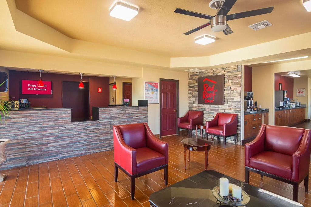 Red Roof Inn Childress