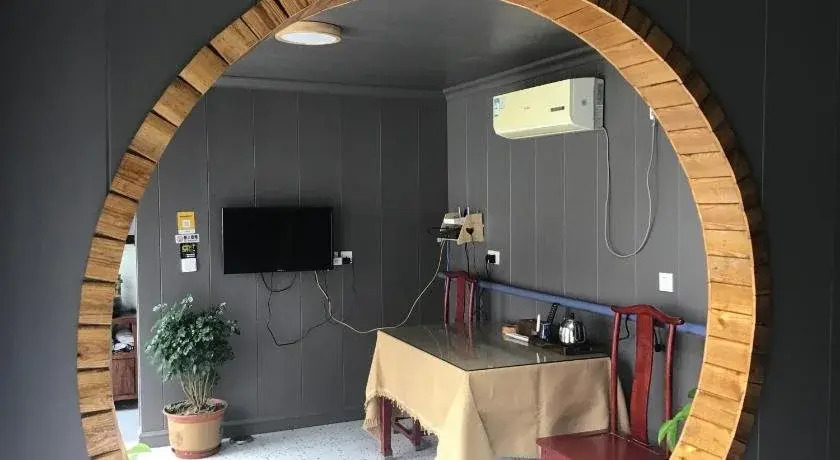 Hongluosi Lijia Farmstay