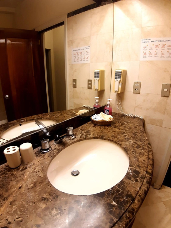 Hotel MAURY