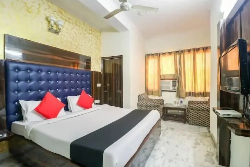 Hotel Shelton Chandigarh
