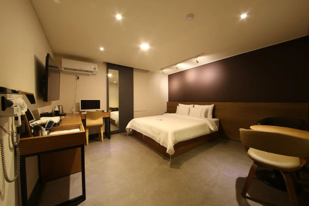 Winner Hotel