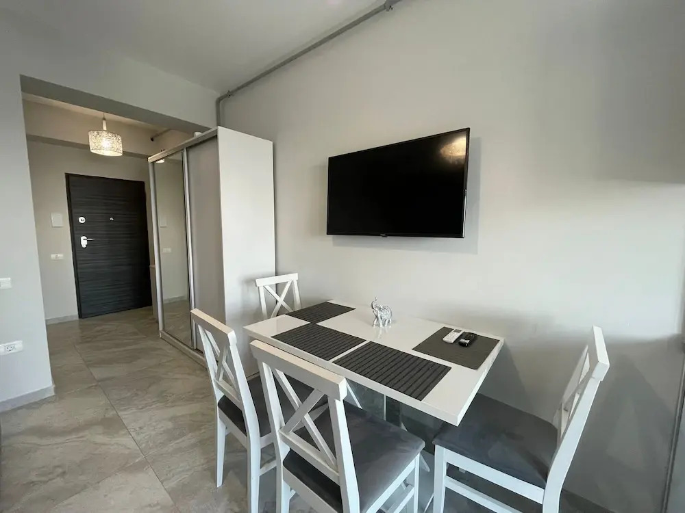 HF - Building Resort langa azimuth beach
