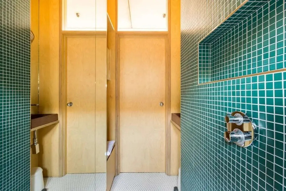 The Victoria Park Sanctuary - Stunning 2bdr Flat
