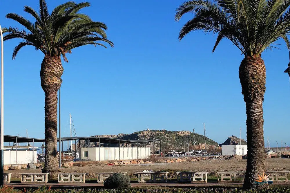 Seafront LEstartit Apartments