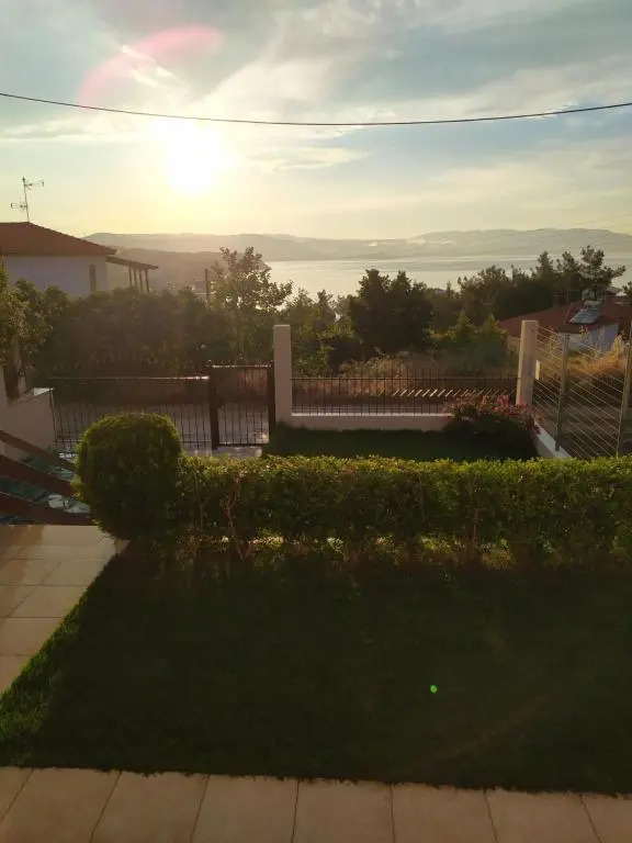 Afrodites sea view house