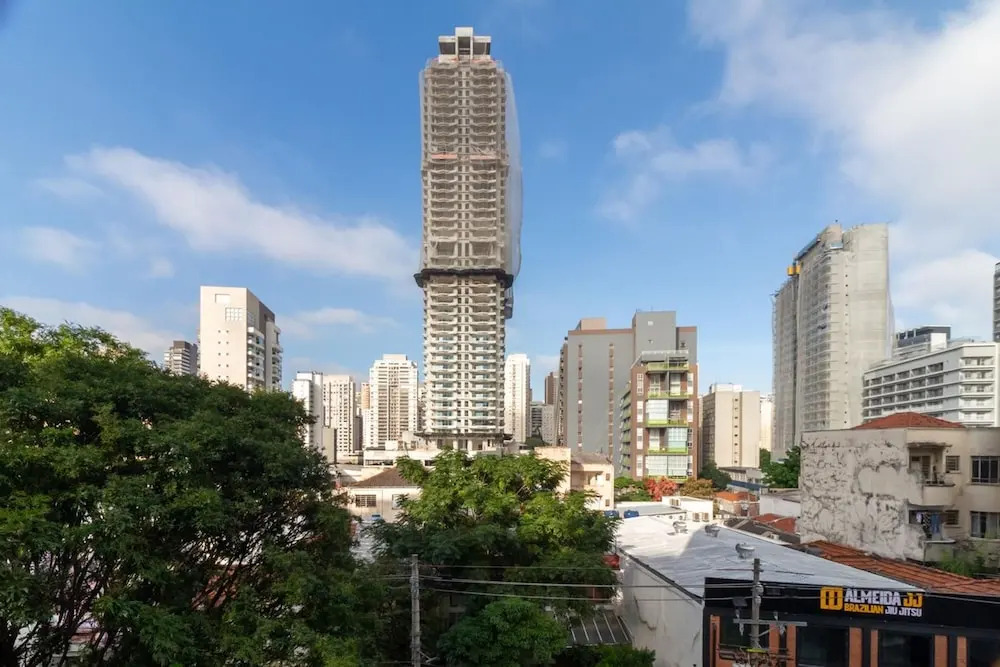 Studio c Varanda e Wi-fi a 300m do Allianz Parque