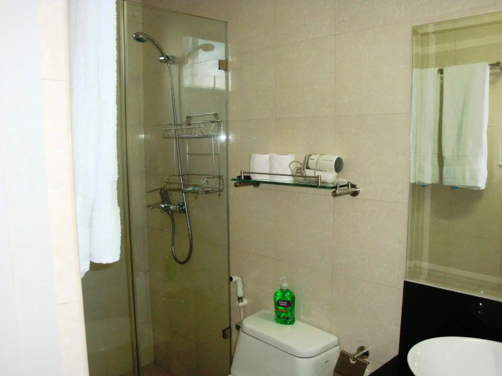 Sarasota Residential Resort, Newport City