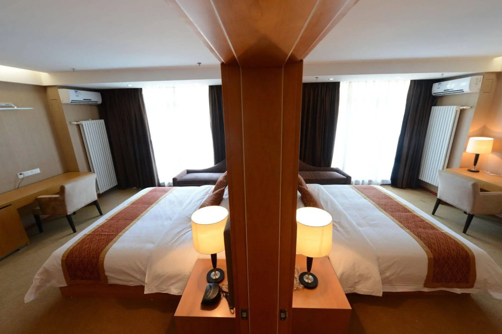 Shenyang Fangte Garden Hotel