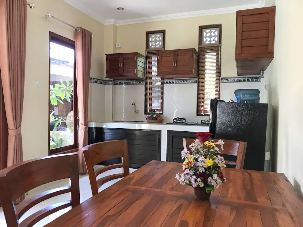 Dwaraloka House