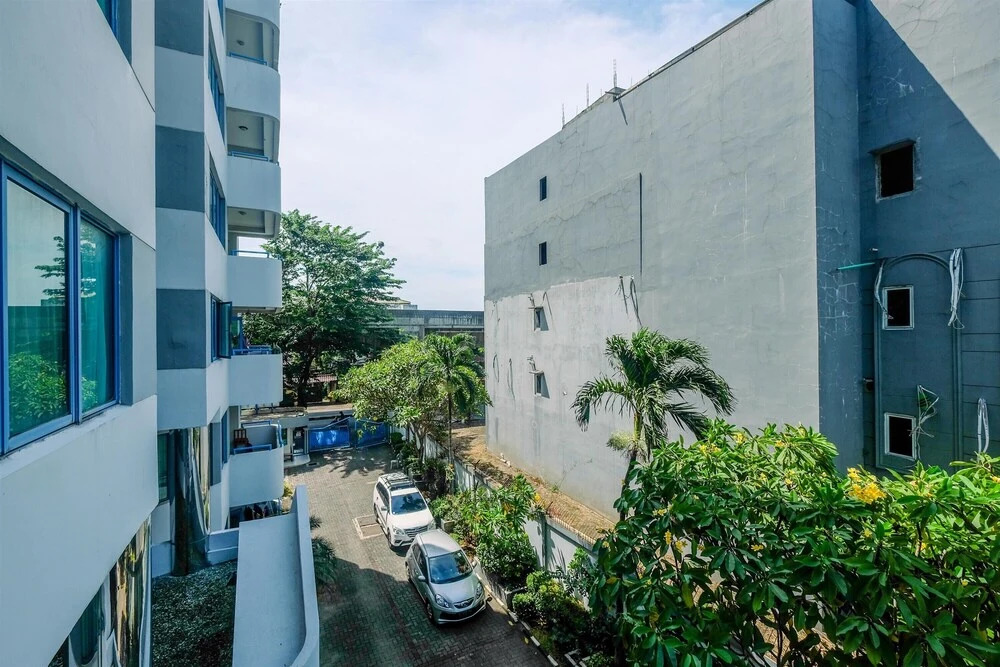 Elegant and Homey 2BR with Working Room Prapanca Apartment