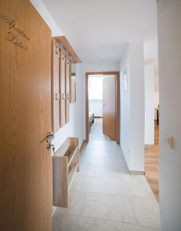 Apartma Lida 2