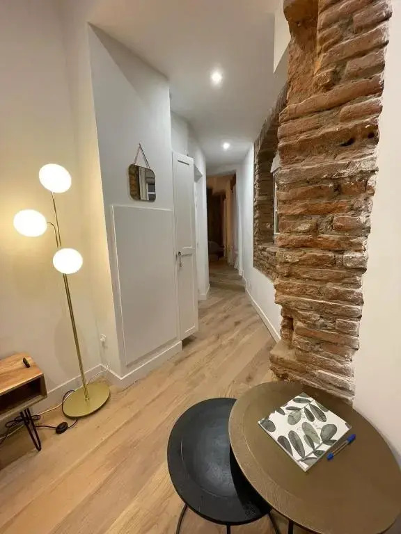 Studio Charmant-Confort-Hypercentre-Metro-Wifi