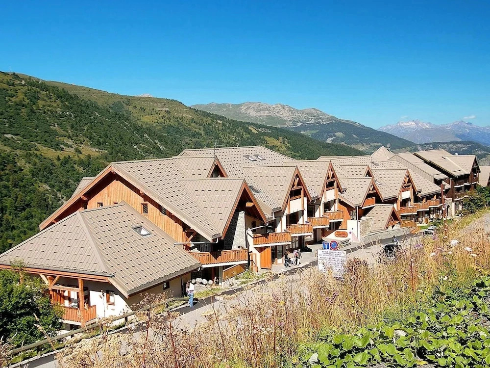 Chalet in French Alps With Balcony