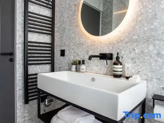 Magnificent 1br/4p Apartment - Montorgueil 5
