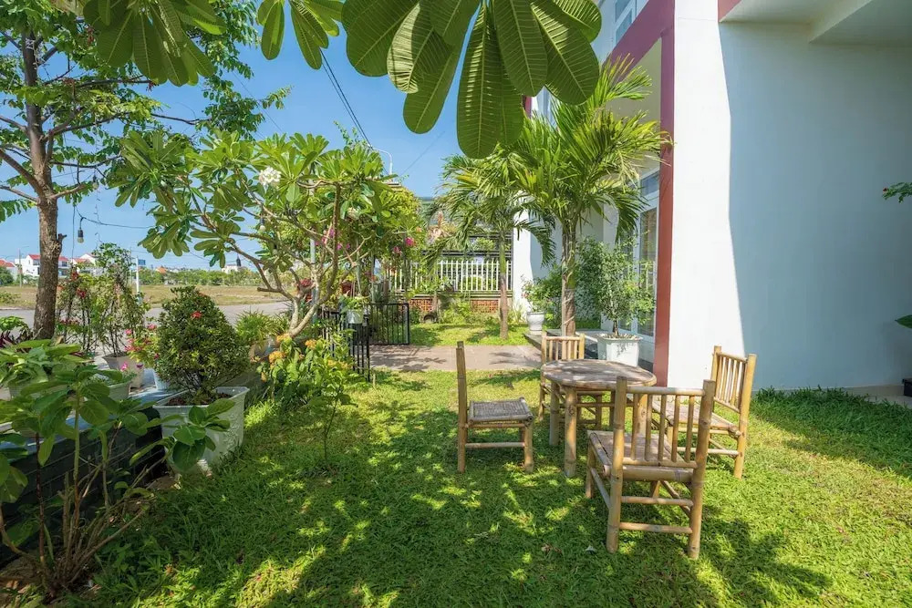 Yellow Daisy Villa