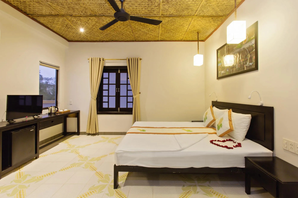 Hoi An Corn Riverside Villa