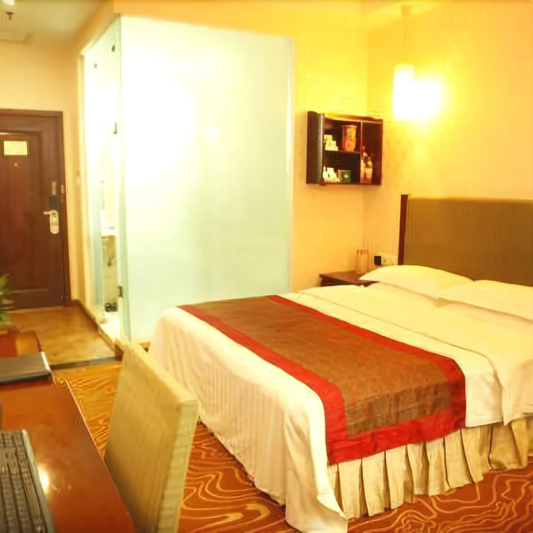 Yashiyi Hotel