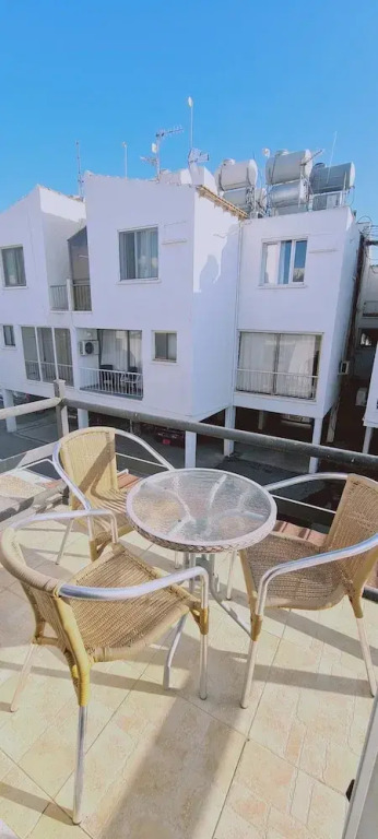 STAY Blue Apartment by STAY BnB