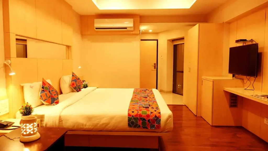 Hotel K square